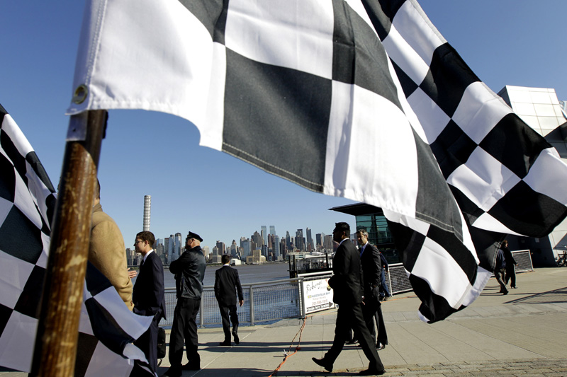 H Formula 1 κάτω από τους ουρανοξύστες της Νέας Υόρκης το 2013