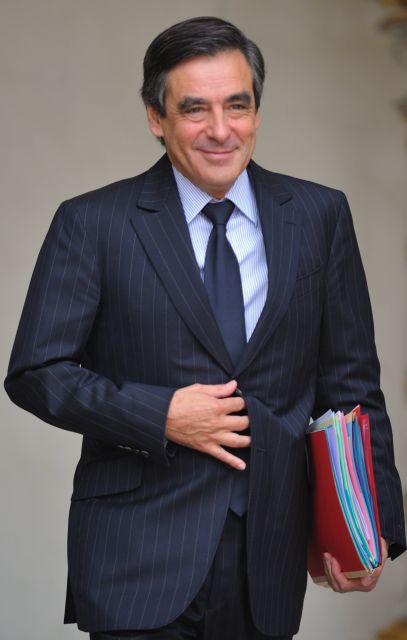 Εμφύλιος στη γαλλική δεξιά υπό το φόβο ήττας στις προεδρικές εκλογές