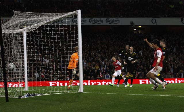 Προκρίσεις για Αρσεναλ, Γιουνάιτεντ στους «16» του Λιγκ Καπ