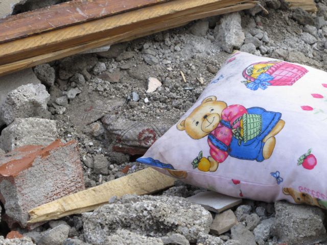 Διαμαρτυρίες για κυβερνητική ολιγωρία μετά το σεισμό στην ανατολική Τουρκία