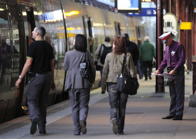 Προβλήματα στα δρομολόγια των τρένων στη Γαλλία εξαιτίας στάσεων εργασίας