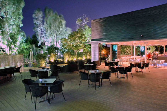 Δείτε τους νικητές του δείπνου για δύο στο Ya Cafe Restaurant,  στο Γουδή