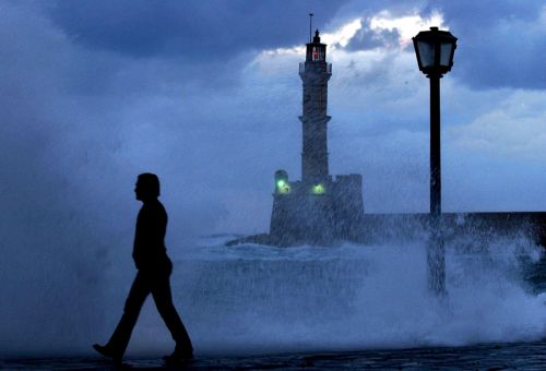 Προβλήματα στα δρομολόγια των πλοίων λόγω κακοκαιρίας