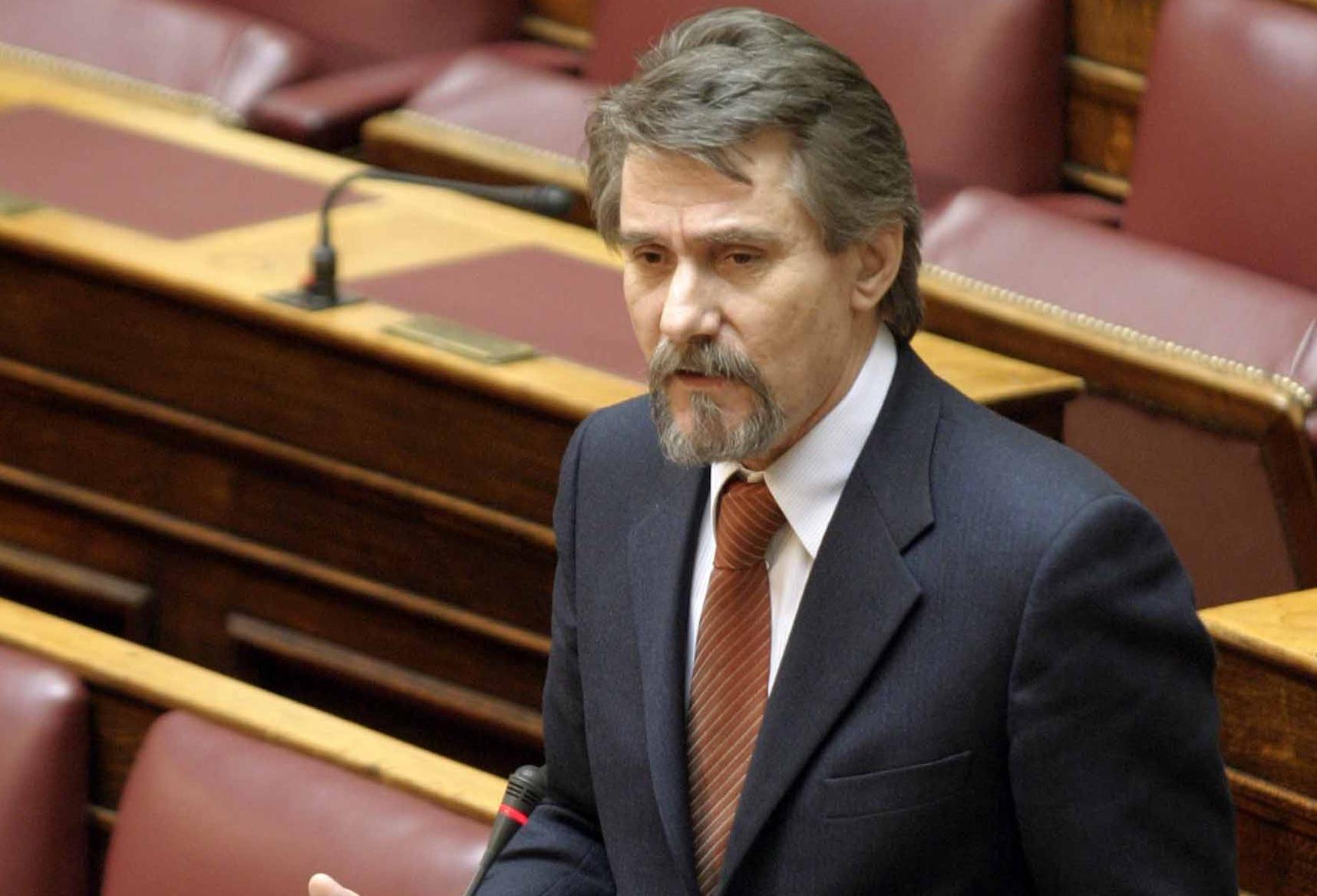 Κυβέρνηση εθνικής ενότητας, έστω και τώρα, ζητεί ο Ν.Σαλαγιάννης