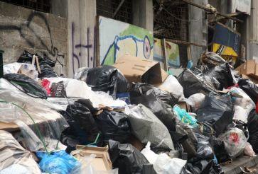 Ένταση μεταξύ εργαζομένων στους δήμους και αιρετών κατά τη συνέλευση της ΚΕΔΕ