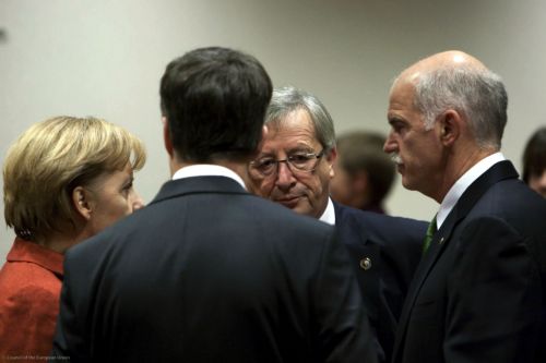 «Κουρεύουν» τις προσδοκίες Γιούνκερ και Μέρκελ λίγο πριν τις κρίσιμες αποφάσεις