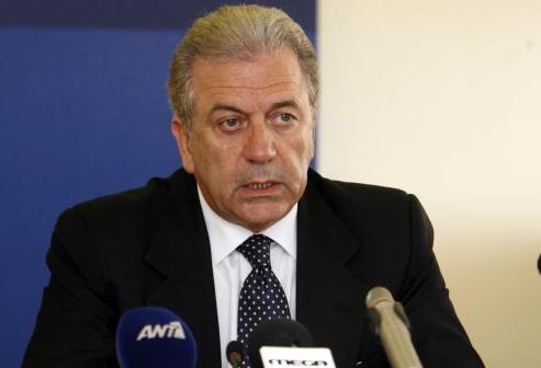 Τις προτάσεις της ΝΔ για την κρίση μετέφερε στην Κρ.Λαγκάρντ ο Δ.Αβραμόπουλος