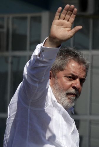 Από καρκίνο του λάρυγγα πάσχει ο πρώην πρόεδρος της Βραζιλίας Λούλα ντα Σίλβα