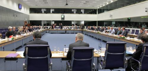 Εντός της ημέρας η έκθεση αξιολόγησης της Ευρωπαϊκής Επιτροπής για την Ελλάδα