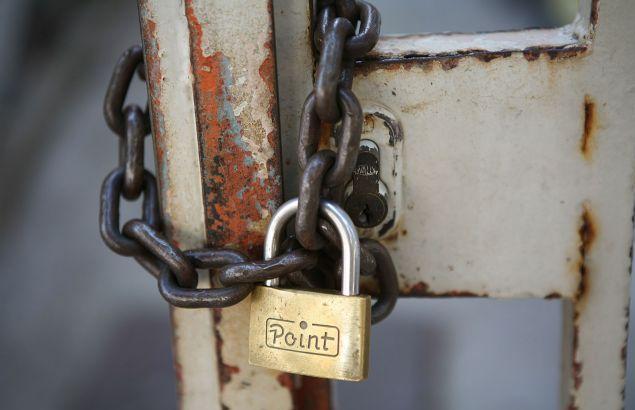 Λουκέτο σε 183.000 επιχειρήσεις προβλέπει μέχρι το καλοκαίρι η ΓΣΕΒΕΕ