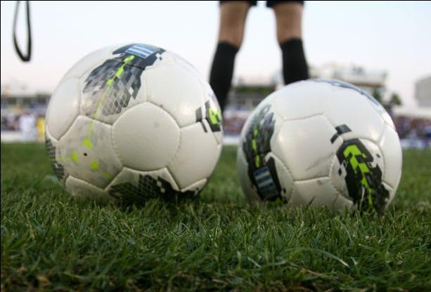 Περιμένουν το τυπικό της προαγωγής τους Λεβαδειακός και Δόξα