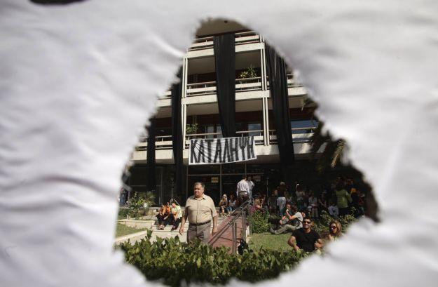 Με μπαράζ κινητοποιήσεων κατά του πολυνομοσχεδίου ξεκίνησε η εβδομάδα