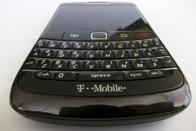 Επανήλθαν, όχι όμως πλήρως, οι υπηρεσίες των Blackberry