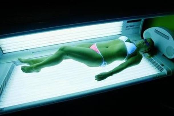 Απαγορεύεται το σολάριουμ στους νέους κάτω των 18 ετών, αποφάσισε η Καλιφόρνια