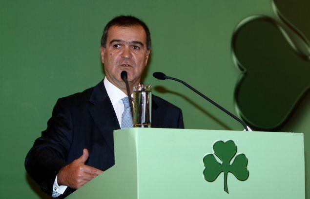 Νέα ανακοίνωση Βγενόπουλου που δωρίζει τις μετοχές του