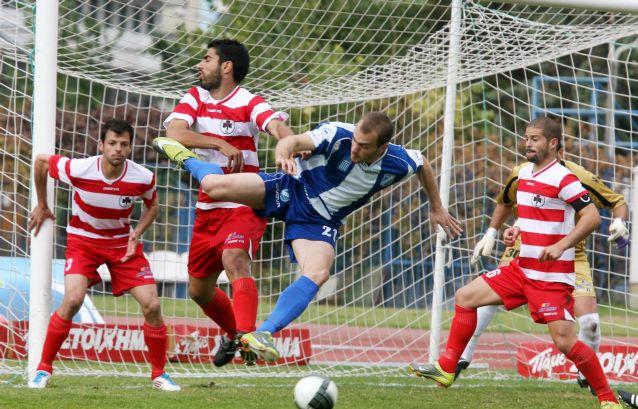 Ε-Χ-ασε το «τρίποντο» στo 94′ ο Πλατανιάς μέσα στην Καλλιθέα