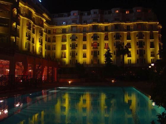 Οργισμένοι οι Γάλλοι πολίτες για την υπερπολυτελή διαμονή του Ν.Σαρκοζί στις Κάννες