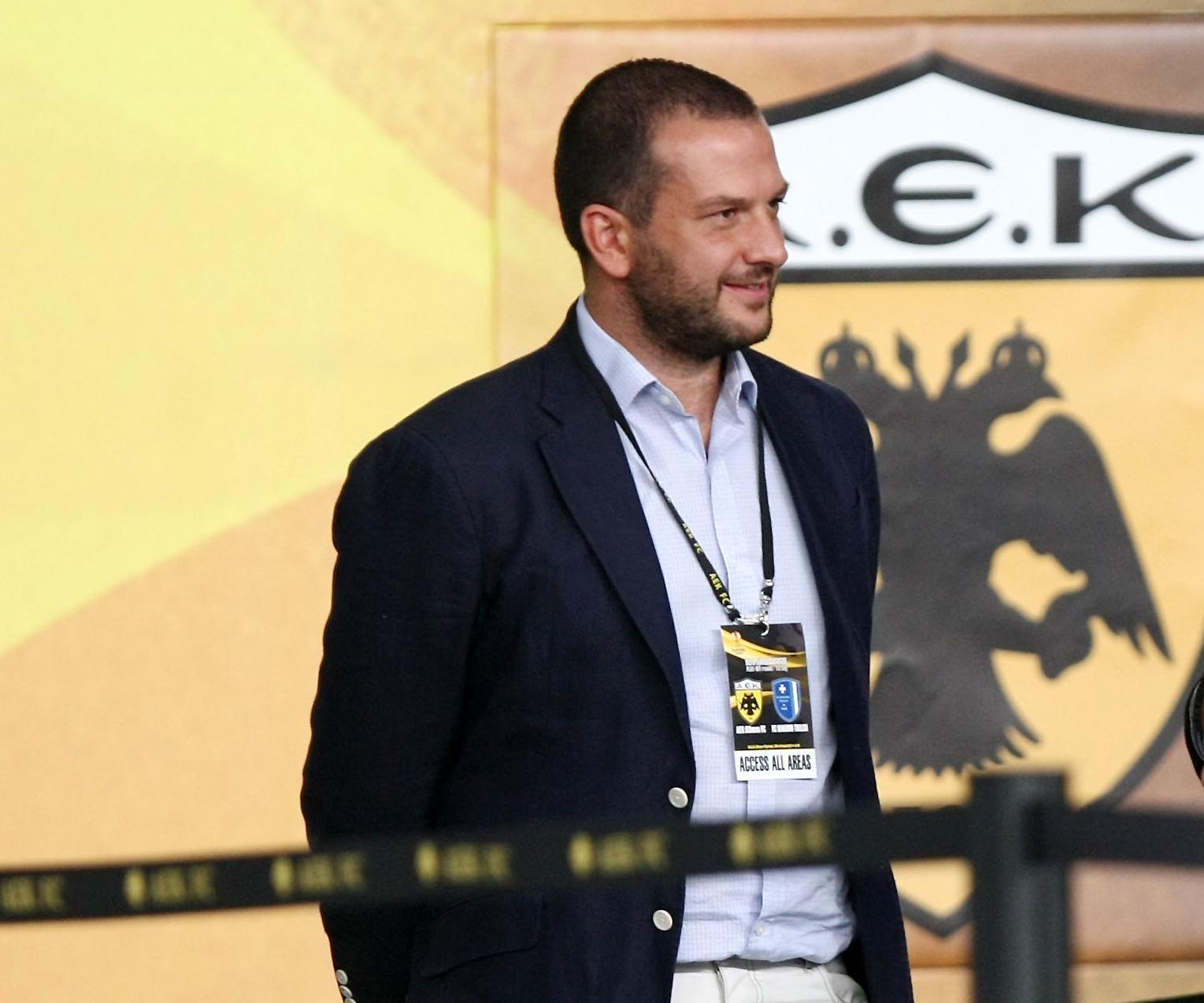 «Είμαι στο εξωτερικό, συζητάω για την ΑΕΚ…» αποκαλύπτει ο Αδαμίδης