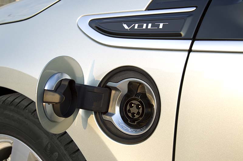 Στα ηλεκτρικά χνάρια του Volt τo Chevrolet Cruze