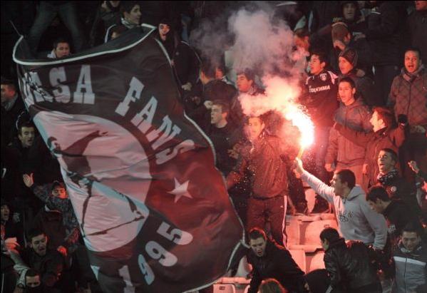 «Ασπρόμαυρη» υποδοχή στο Λονδίνο και… «no more tickets»