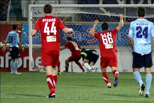 Έστω και με δέκα, η Ξάνθη 1-0 την Κέρκυρα