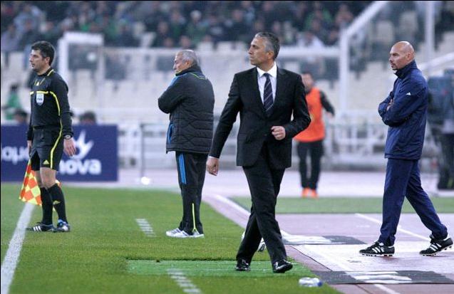 Ανάμεικτα συναισθήματα και «σπόντες» για Χιμένεθ από Κωστένογλου