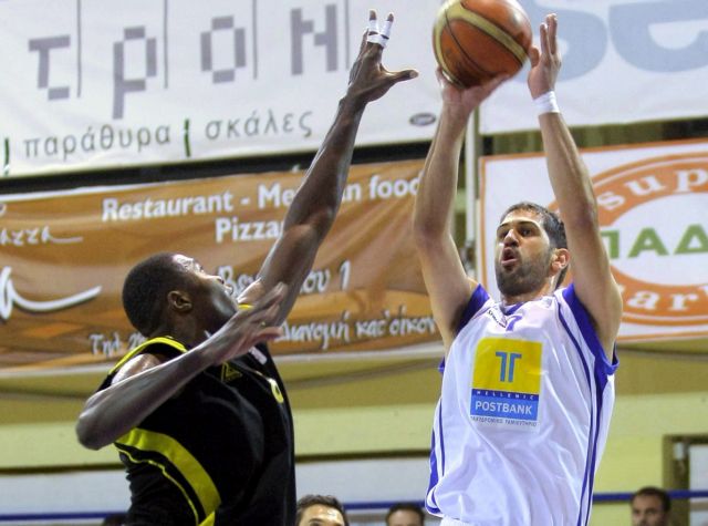 Ο Νίκος Παπανικολάου του ΑΓΟΡ MVP της 5ης αγωνιστικής