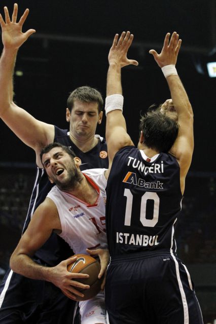 Νίκη για την Μακάμπι, ήττα για την Αρμάνι Μιλάνο