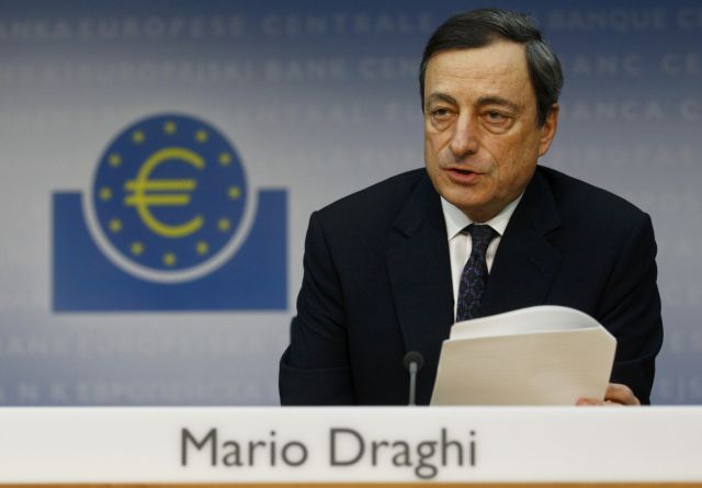 Αυξάνονται οι πιέσεις στην ΕΚΤ να δράσει ως «πιστωτής έσχατης ανάγκης»