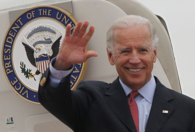 Στην Αθήνα στις 4 Δεκεμβρίου ο αντιπρόεδρος των ΗΠΑ, συναντήσεις με Παπούλια και Παπαδήμο