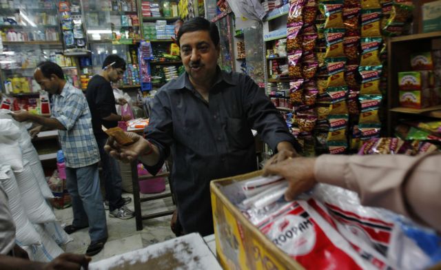 Η ινδική αγορά ανοίγει στις πολυεθνικές αλυσίδες σούπερ μάρκετ