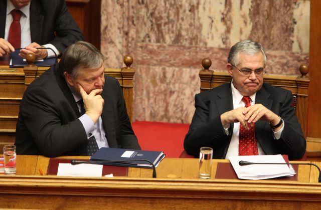 Στο Υπουργικό Συμβούλιο ο προϋπολογισμός του 2012 εν μέσω ανησυχιών για το έλλειμμα