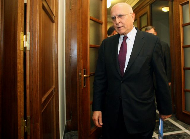 Για προϋπολογισμό «αυξημένης αβεβαιότητας» έκανε λόγο ο Στ.Δήμας