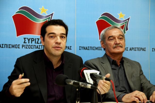 Σφοδρή επίθεση Τσίπρα κατά Παπαδήμου με αφορμή την ώρα του πρωθυπουργού