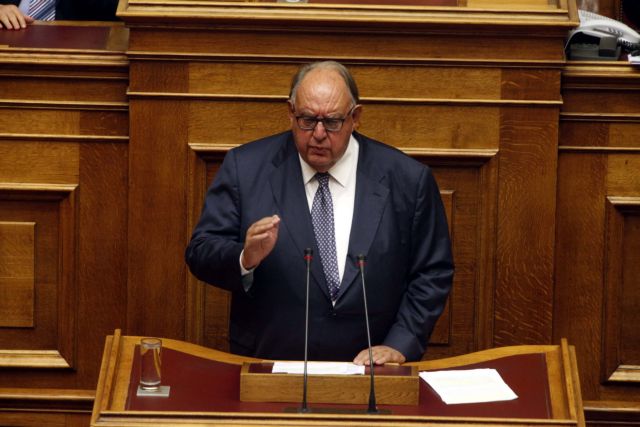 «Πήραμε την οδό της ασωτίας, μόνη λύση τα δημοσιονομικά πλεονάσματα» λέει ο Θ.Πάγκαλος