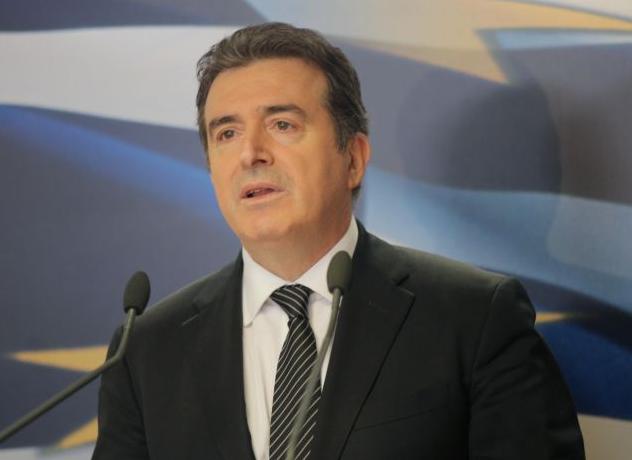 Αποδοκιμασίες κατά Χρυσοχοΐδη στη γενική συνέλευση του Ξενοδοχειακού Επιμελητηρίου