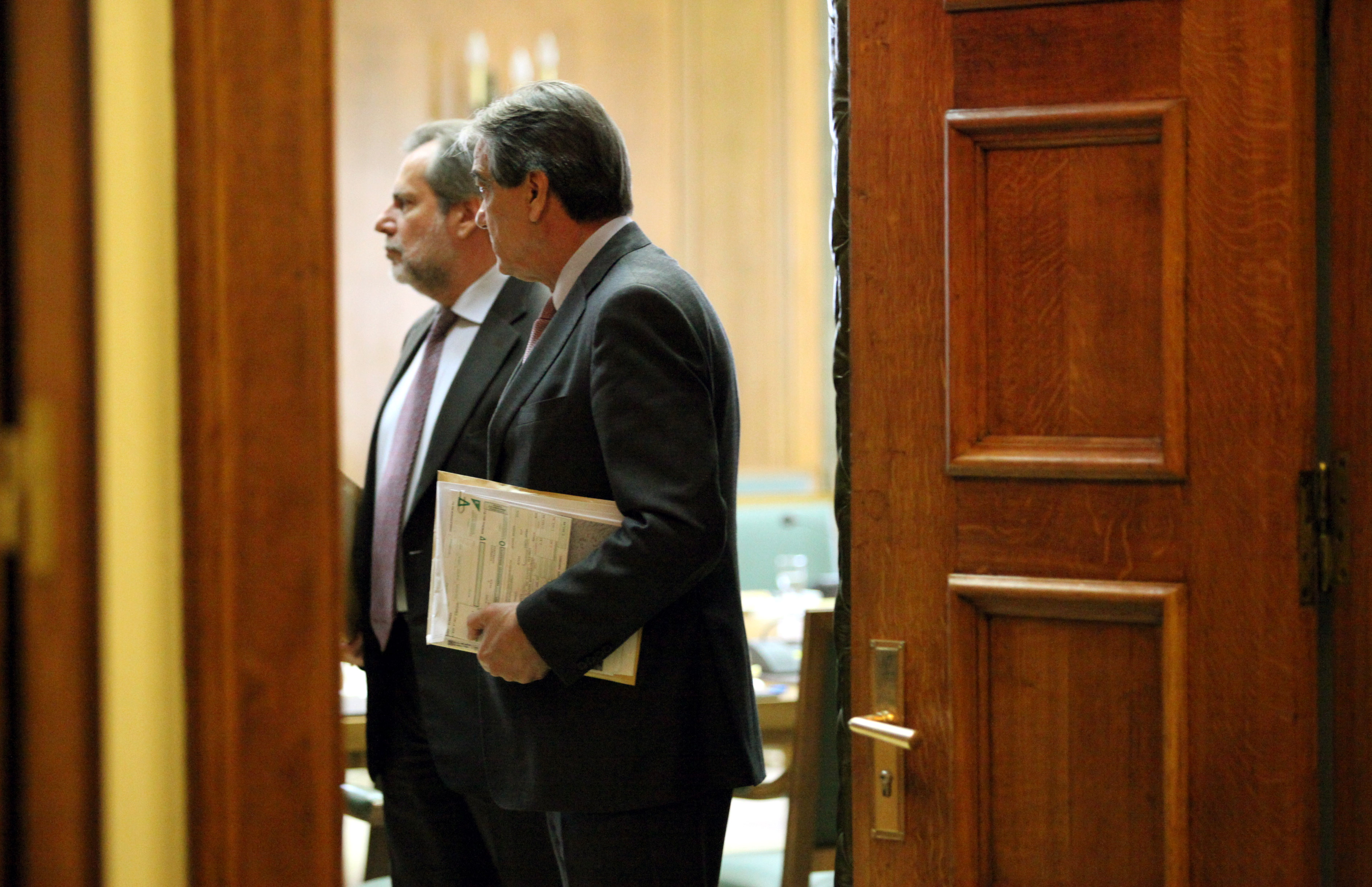 Ενότητα για την προώθηση του κυβερνητικού έργου ζήτησε από τους υπουργούς ο Λ.Παπαδήμος