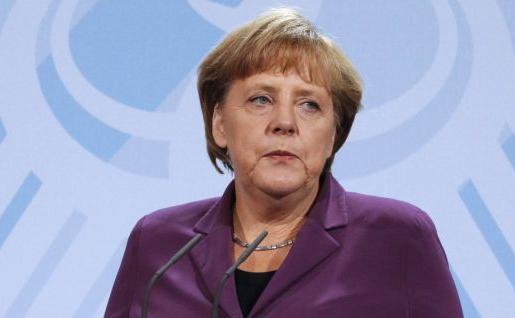 Απορρίπτει τα σενάρια για ευρωζώνη δύο ταχυτήτων η Άνγκελα Μέρκελ