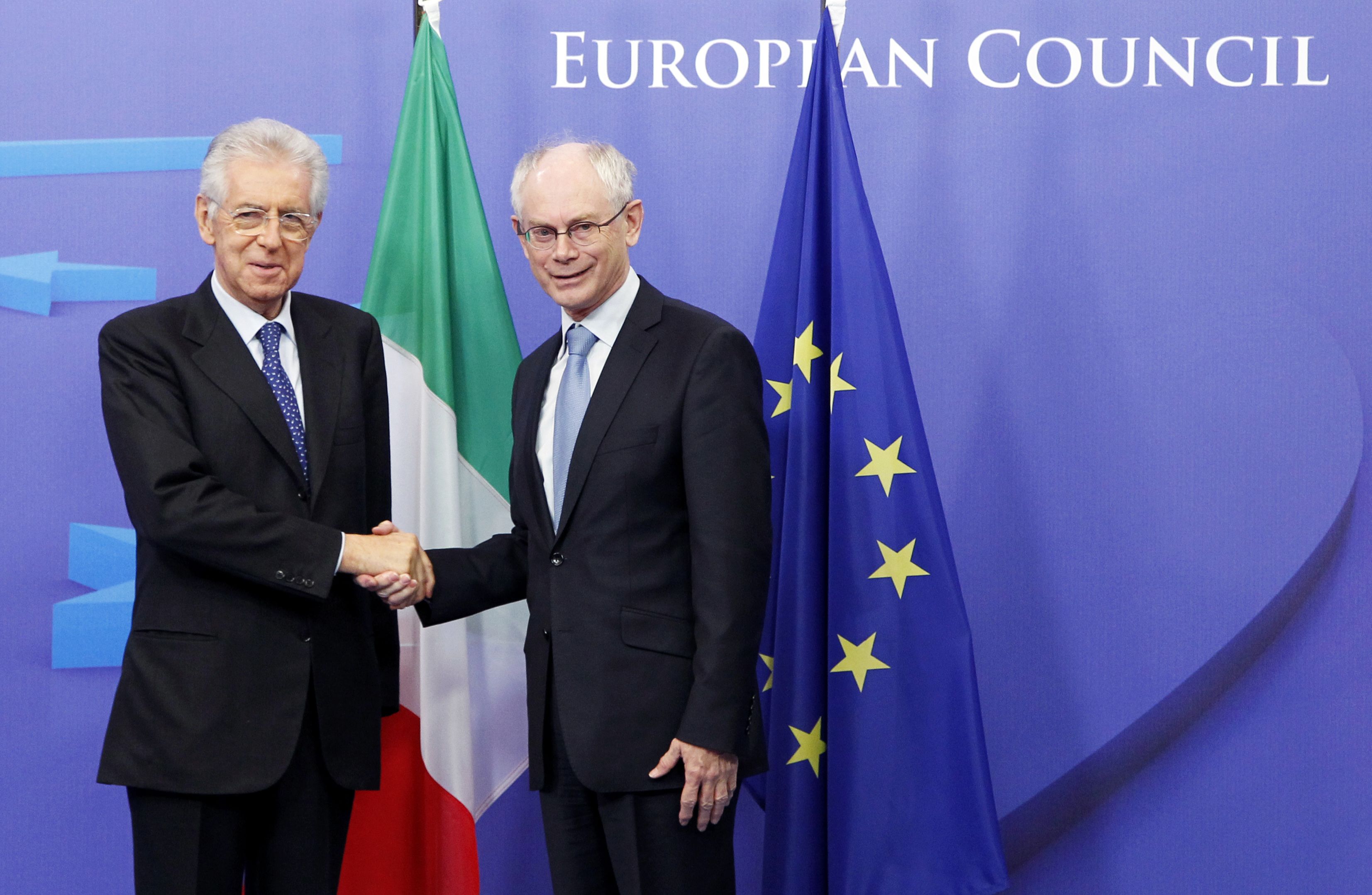 Η λύση των ευρωομολόγων μπορεί να εξεταστεί μόνο υπό προϋποθέσεις, λέει ο Χ.Ρομπάι