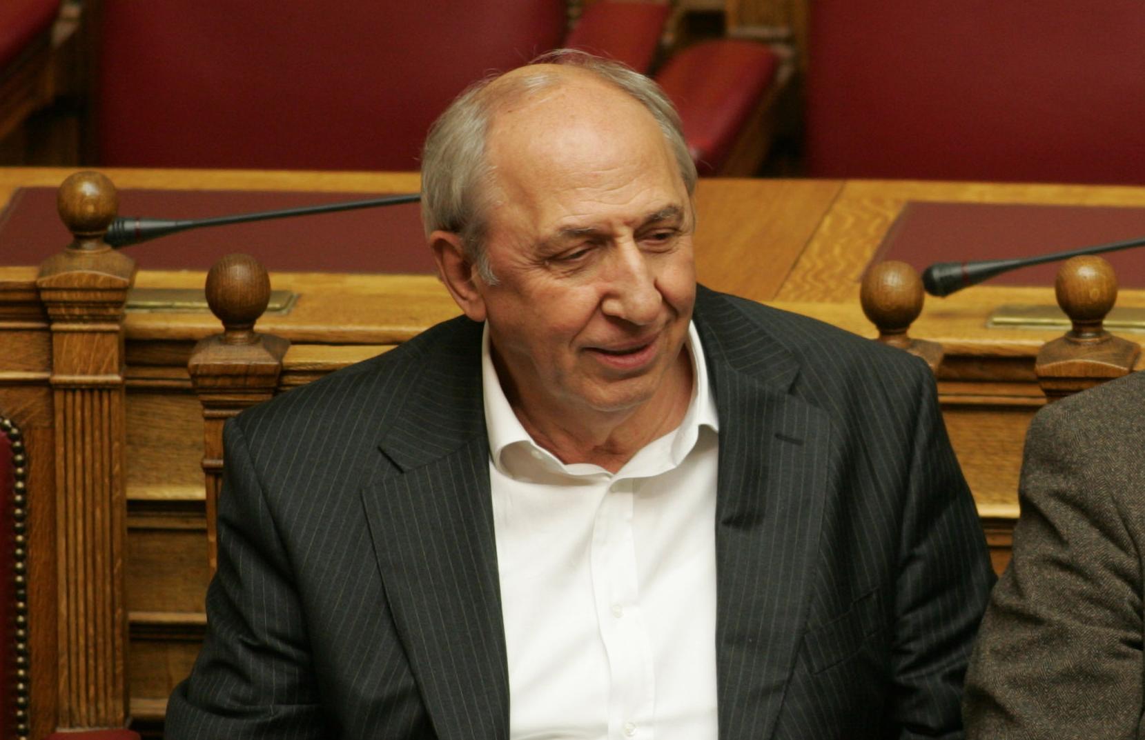 «Ναι» σε εθνική συνεννόηση, «όχι» σε κυβέρνηση τεχνοκρατών λέει ο Μ.Παπαϊωάννου