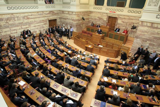 Φωνές στο ΠΑΣΟΚ για ανάγκη ανασυγκρότησης του κόμματος