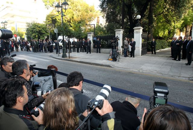 Ποικίλες οι αντιδράσεις της Αντιπολίτευσης για το νέο πρωθυπουργό