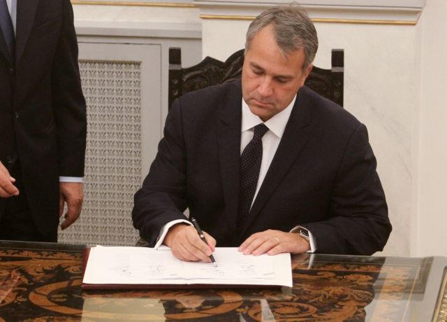 Αμεσος στόχος η υλοποίηση των αποφάσεων της 26ης Οκτωβρίου, δήλωσε ο Μ.Βορίδης