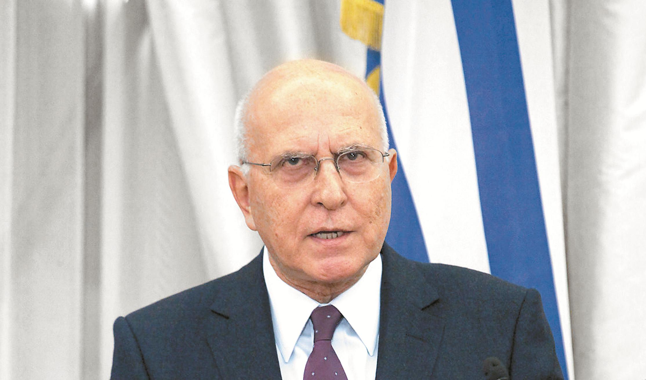 Τηλεφωνική επικοινωνία μεταξύ Σταύρου Δήμα και Αχμέτ Νταβούτογλου