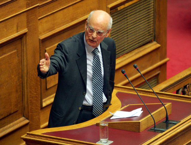 Η νέα κυβέρνηση υπονομεύεται από την πρώτη στιγμή, δήλωσε ο Απ.Κακλαμάνης