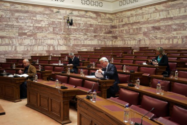 Υπερψηφίσθηκε ο προϋπολογισμός του 2012 από την Επιτροπή Οικονομικών της Βουλής