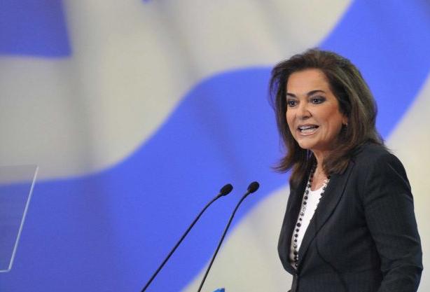 Παραίτηση της κυβέρνησης και εκλογές ζητά η Ντόρα Μπακογιάννη