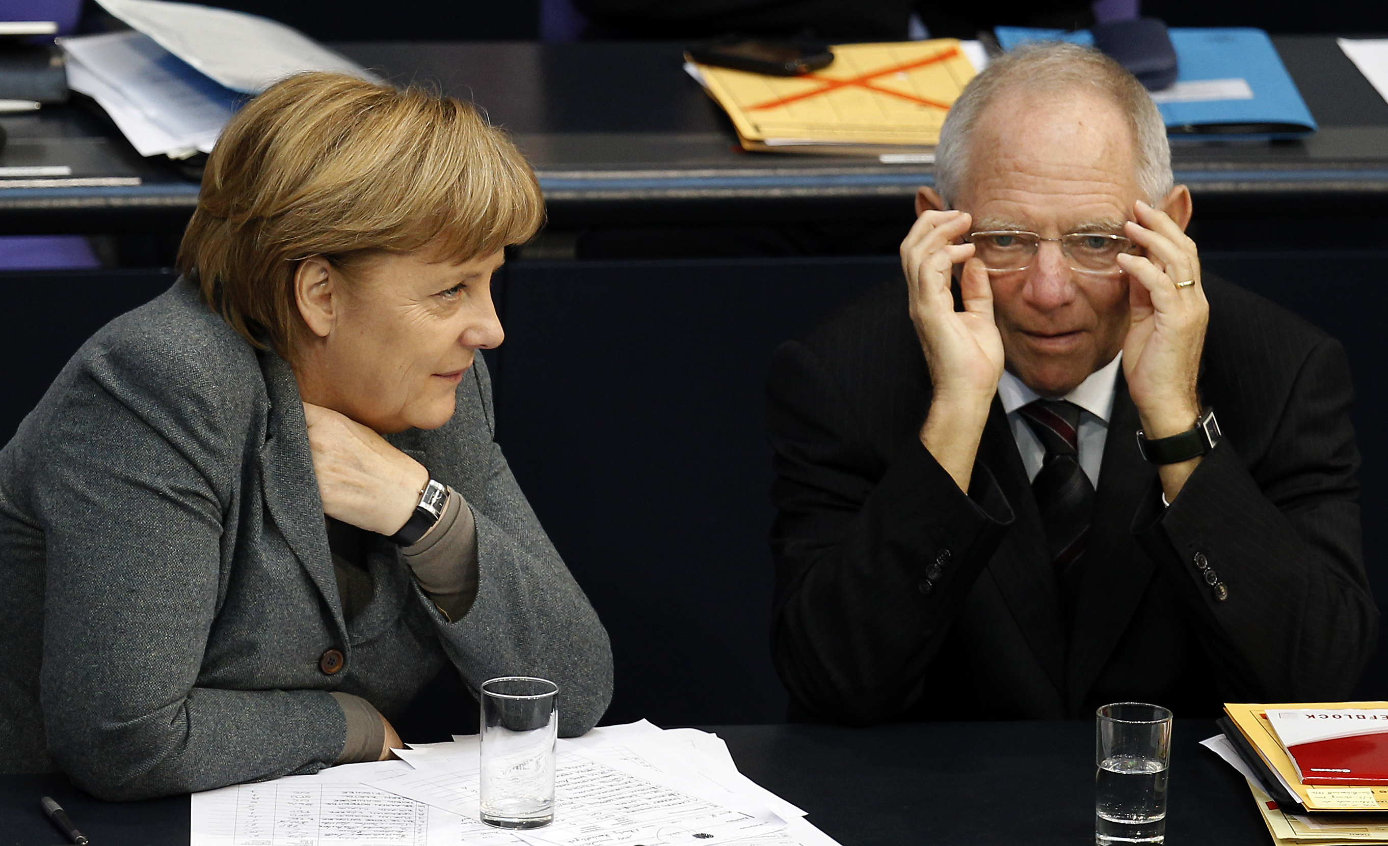 «Ουδέτερο» έναντι της επιστολής Σαμαρά το Βερολίνο, παραπέμπει στο Eurogroup