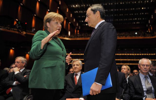 Οξύνεται η κόντρα στην Ευρωζώνη για την ΕΚΤ και τα μέτρα κατά της κρίσης χρέους