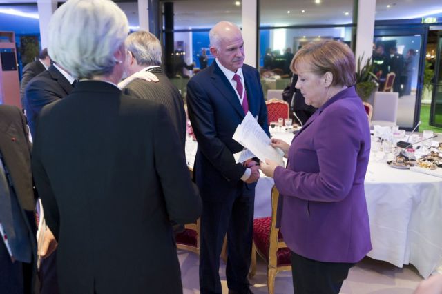 «Μα τι κάνετε; Θα χάσετε το δημοψήφισμα» η απάντηση Μέρκελ και Σαρκοζί στον Γ.Παπανδρέου